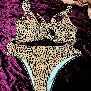 Bathing suit size xl but really stretchy brand new